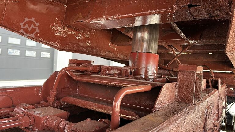3-Seiten-Kipper Renault Kerax 385 (POMPE MANUELLE / MANUAL PUMP / 6X4 /...