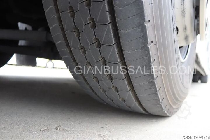 Coach VDL Futura FMD2 13.365 / FHD2 Niederig / Lift