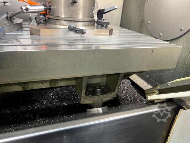 Vertikales Bearbeitungszentrum HERMLE C 600 V