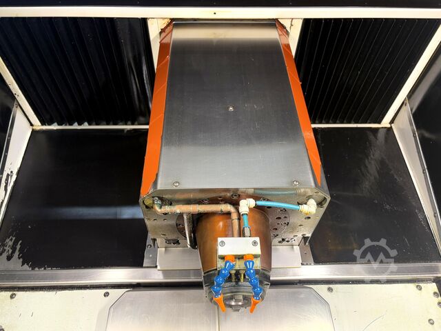 Vertikales Bearbeitungszentrum HERMLE C 600 V