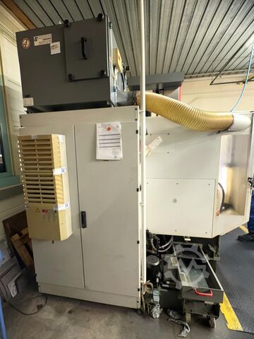Vertikales Bearbeitungszentrum HERMLE C 600 V