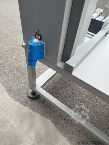 Automatischer Rundum-Etikettierer Altech C-Belt