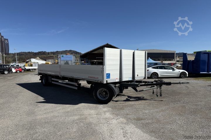 Open trailer with tarp Schwarzmüller T-Serie Brücke / Swiss-Vehicle