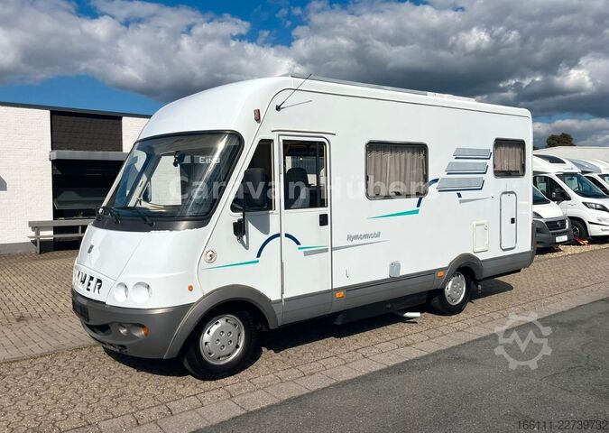 Integriertes Wohnmobil HYMER/ERIBA B 524 - Klima - Hub/Festbett -  - AHK