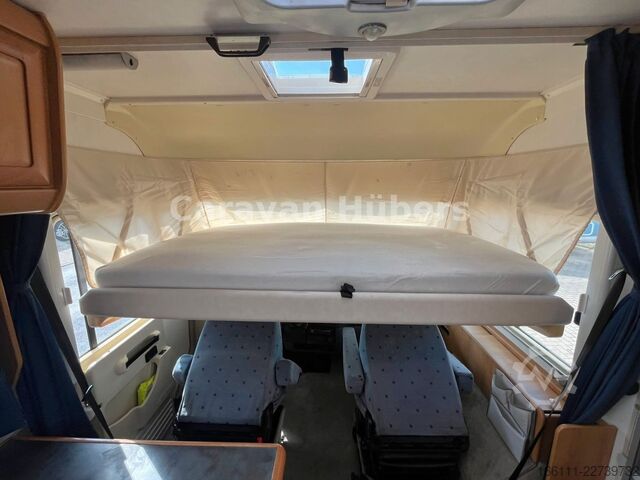 Integriertes Wohnmobil HYMER/ERIBA B 524 - Klima - Hub/Festbett -  - AHK
