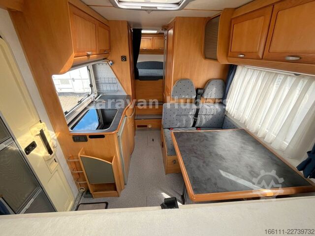 Integriertes Wohnmobil HYMER/ERIBA B 524 - Klima - Hub/Festbett -  - AHK