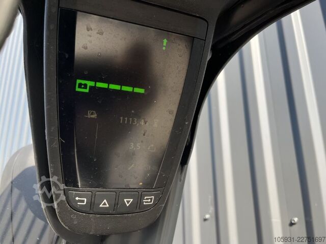 Electric 3-wheel forklift Linde E16C-02