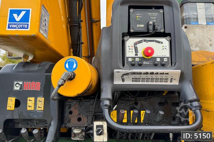 Kranwagen DAF CF 85.410 SC, Euro 5, 8x2 / Hiab 422 EP5 + Radi...