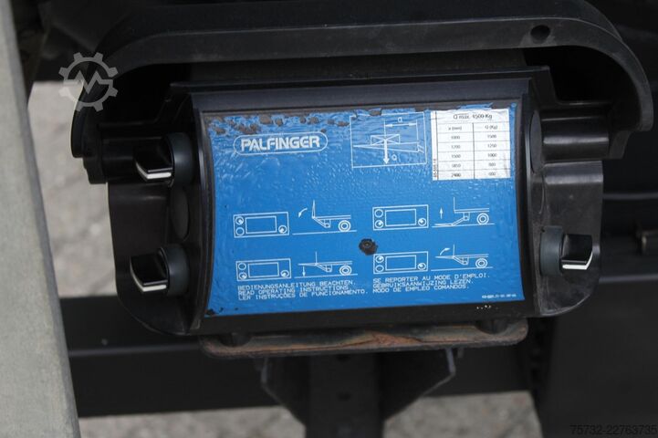 Refrigerated truck Mercedes-Benz Atego 1524 E6 CS 1250MT Bi Multi-Temp Türen+LBW