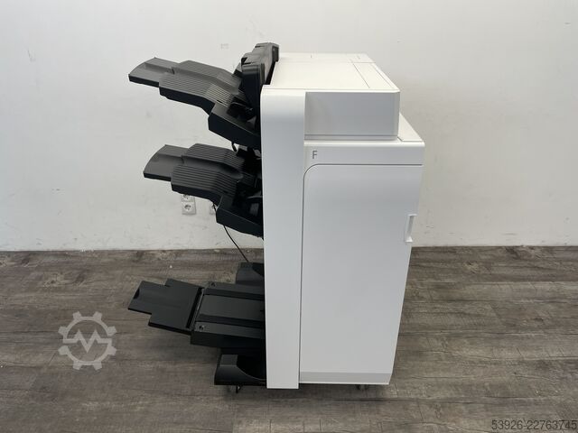 Finishing system Canon Booklet Finisher-AG1