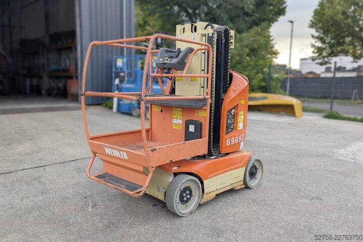 Telescopic boom lift JLG Toucan T8E