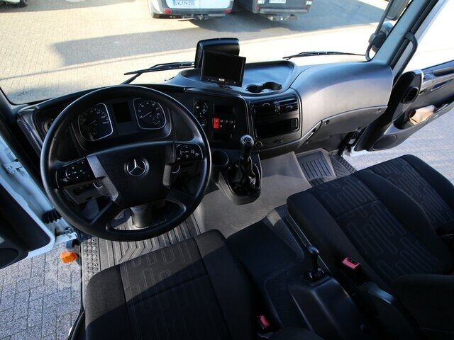 Transporter mit Koffer Mercedes-Benz Atego 816 Koffer mit LBW+KLIMA+TEMPOMAT+KAMERA