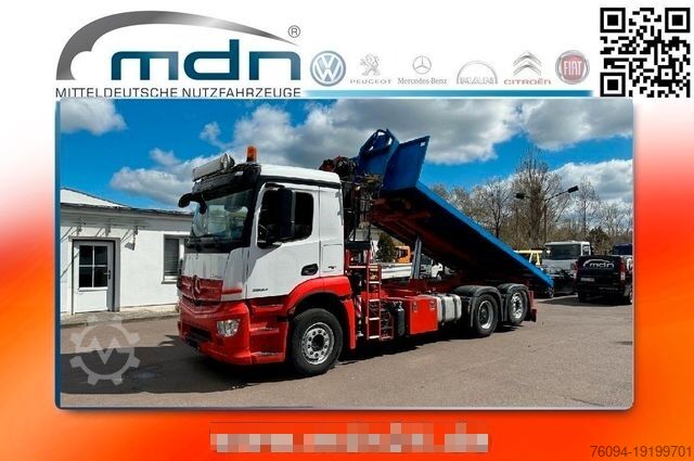 Kipper LKW MERCEDES-BENZ Arocs 2532 Abrollkipper KRAN FUNK lift/lenk
