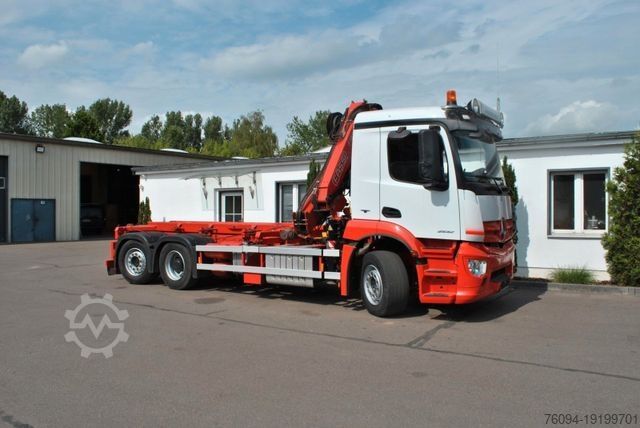 Kipper LKW MERCEDES-BENZ Arocs 2532 Abrollkipper KRAN FUNK lift/lenk