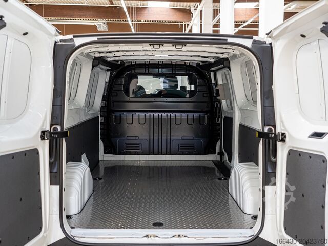 Minibus Maxus DELIVER 7