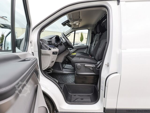 Panel van Maxus DELIVER 7