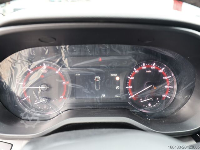 Panel van Maxus DELIVER 7