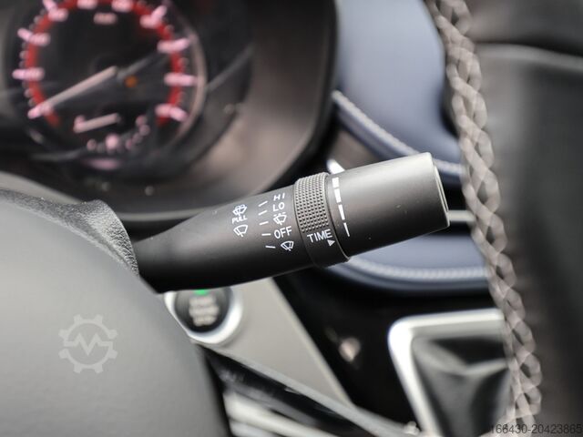 Panel van Maxus DELIVER 7