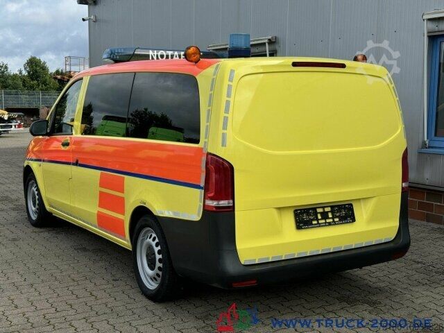Fire truck Mercedes-Benz Vito 119 CDI 4x4 Notarzt Rettung Ambulance Klima