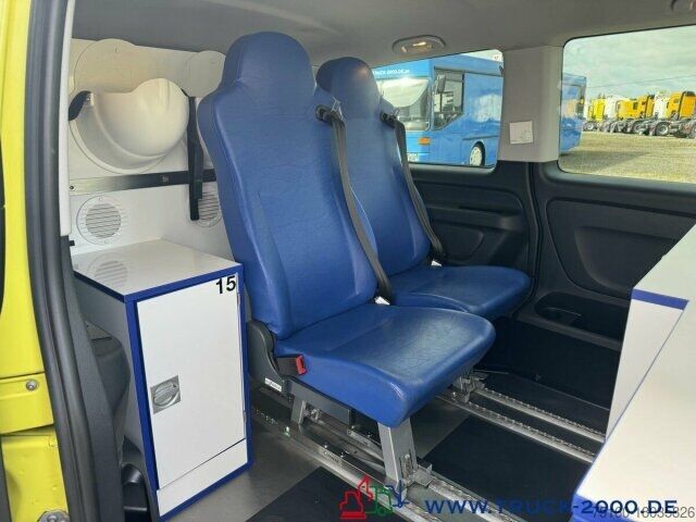 Fire truck Mercedes-Benz Vito 119 CDI 4x4 Notarzt Rettung Ambulance Klima