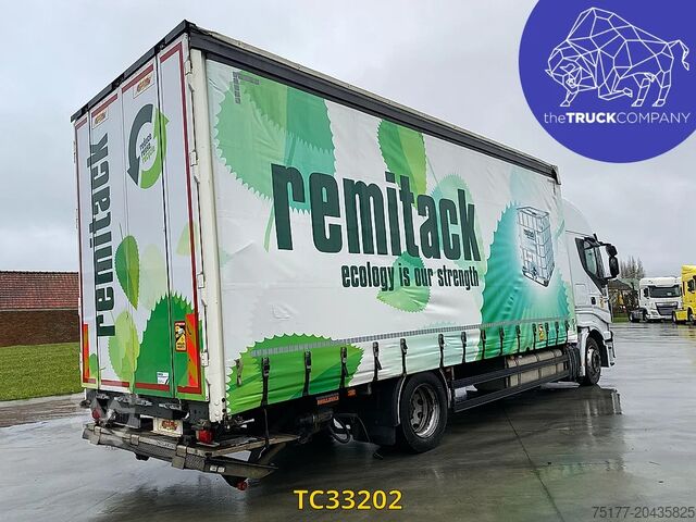 Schiebeplane Iveco Stralis 420