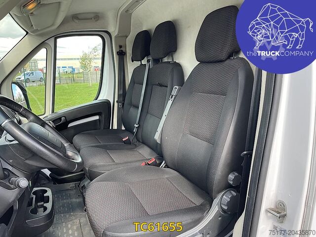 Kastenwagen Peugeot Boxer 435 L3 H2 2.2 Blue HDI