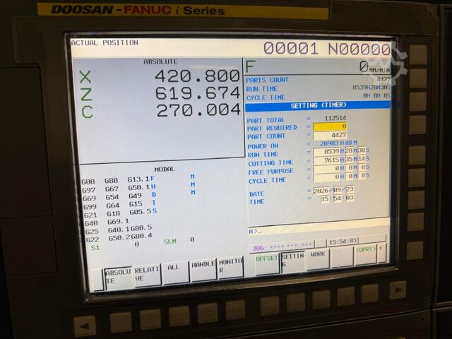 CNC lathe DOOSAN Lynx 300M