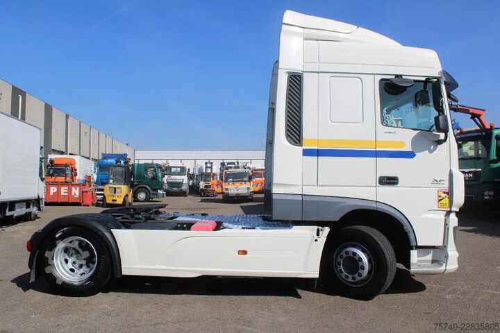 Standard tractor DAF XF 106.460 + EURO 6