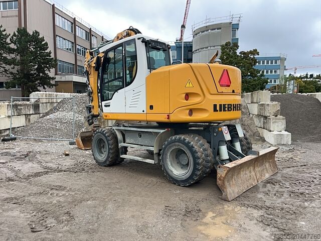 Mobilbagger Liebherr A 912