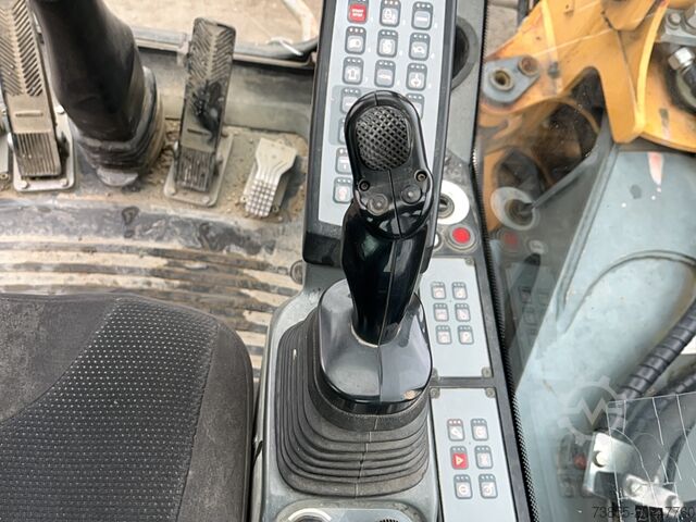 Mobilbagger Liebherr A 912