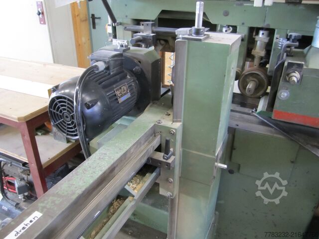 Moulder A.Costa Euro 225 C