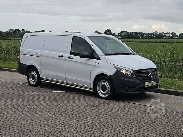 High-roof van MERCEDES-BENZ EVITO 66Kwh Wltp 292 kms