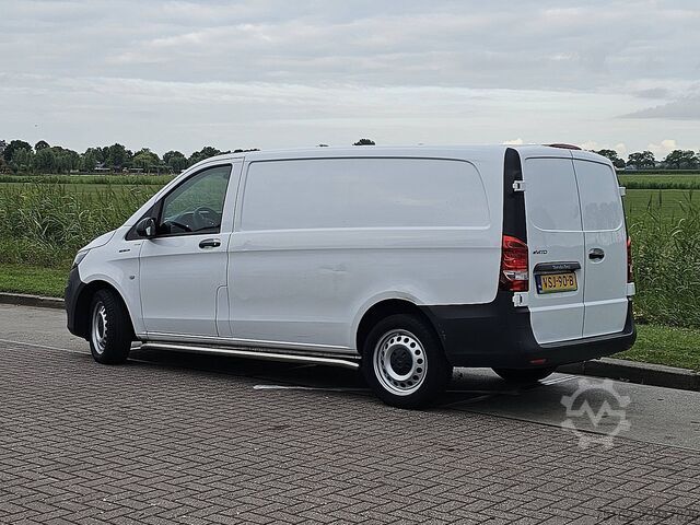 High-roof van MERCEDES-BENZ EVITO 66Kwh Wltp 292 kms