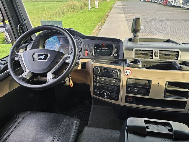 Chassis with cab MAN 8.220 TGL WB305 AIRCO PTO