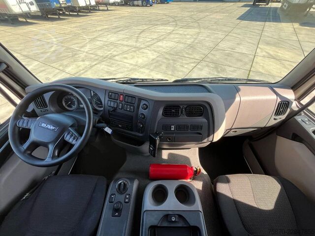 Refrigerated/frozen transport DAF LF 220 FA