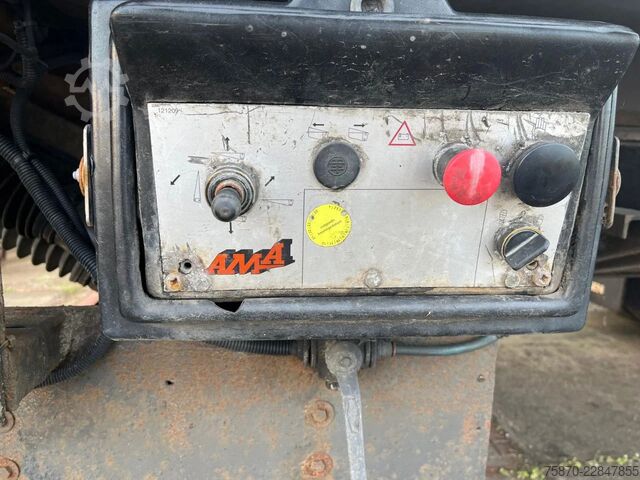 Refrigerated/frozen transport DAF LF 220 FA