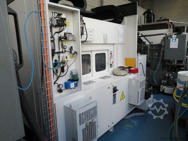 Universal machining center LITZ LU800