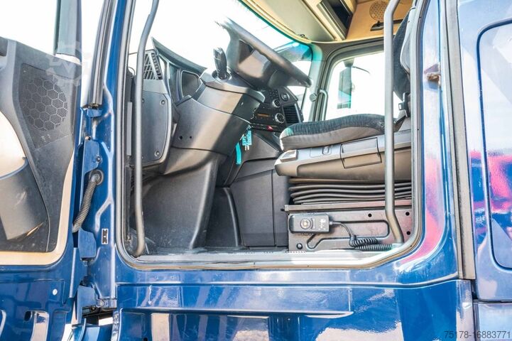 Standard tractor MERCEDES ACTROS 1848 LS