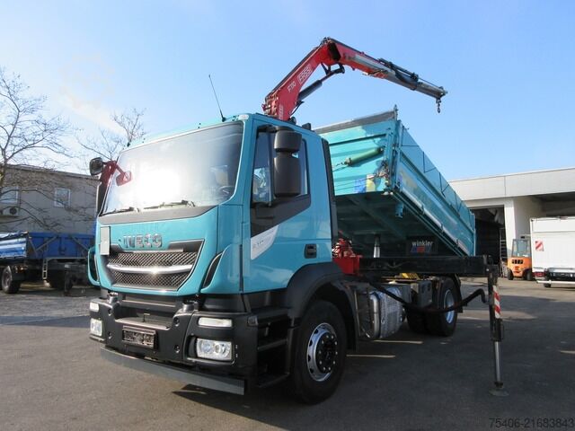 Kipper LKW iveco Stralis 310 3-S-Kipper Fassi-Kran Funk
