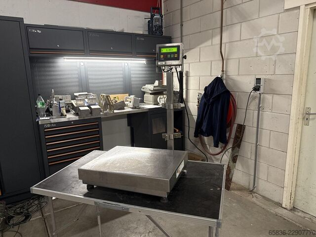 Stainless steel 30 kg platform scale with IT1000 indicator Unknown IT1000
