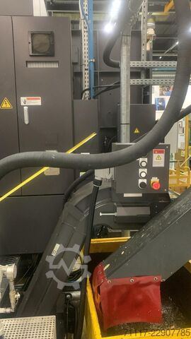 Vertical machining center Okuma MILLAC 852VII