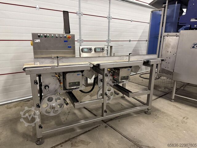 VWS Nederland labelling line with two print and apply stations VWS Nederland 