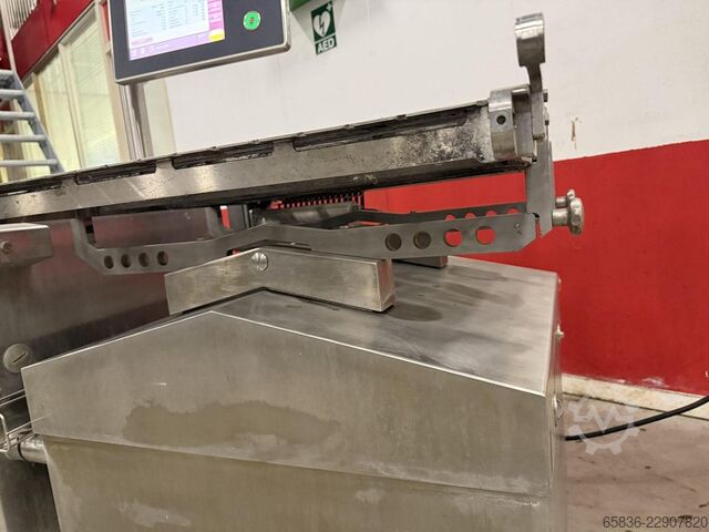 Checkweigher with roller conveyor for boxes and crates Unknown 
