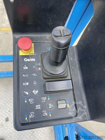 Scherenhebebühne Genie GS4390RT (3214)