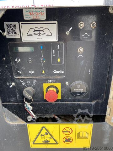 Scherenhebebühne Genie GS4390RT (3214)