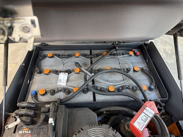 Electric 3-wheel forklift Still RXE 15 / ZVG+SS / nur 129 Std.