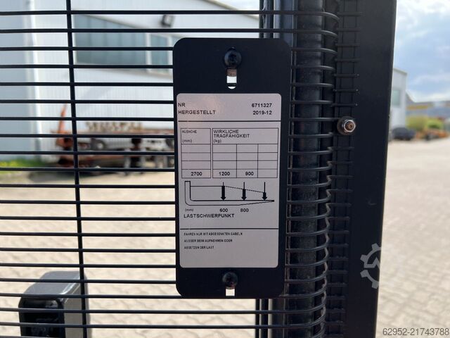 High Lift stacker Toyota SWE 120