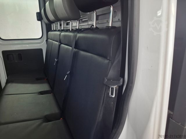 Pick-up van MERCEDES-BENZ Sprinter 216 CDI Doka  1. Hand