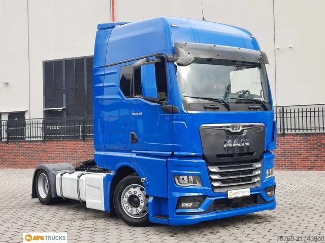 Volume tractor unit MAN 18.510 TGX GX Hubsattel Retarder Standklima