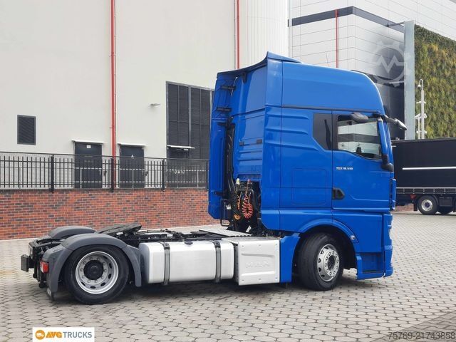 Volume tractor unit MAN 18.510 TGX GX Hubsattel Retarder Standklima